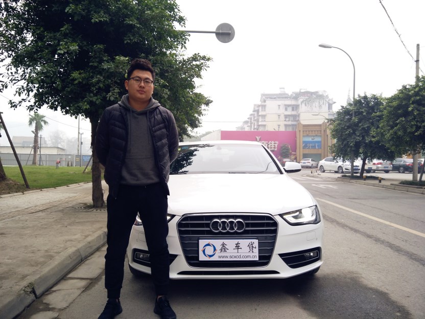 成都車貸-龍泉驛張先生