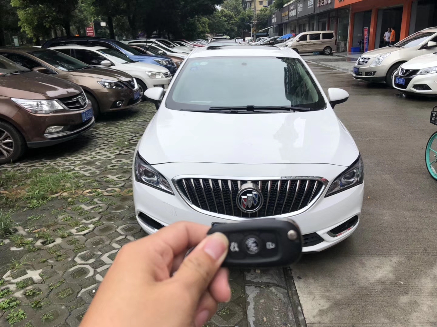 汽車抵押貸款丨新都區馮先生汽車抵押5萬元